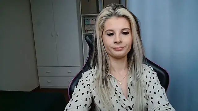 KristineGlow: απευθείας συνομιλία ΧΧΧ