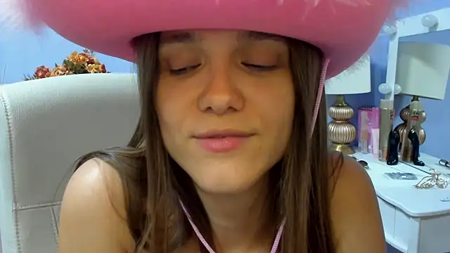 dirtyxEmily Live XXX-chat