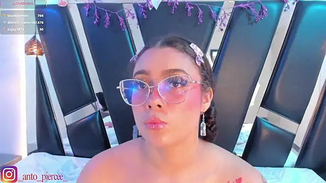 antonelllepiercee 라이브 XXX 채팅