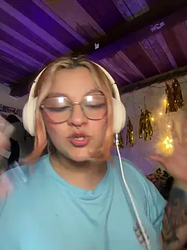 Sophia_Weest99 라이브 XXX 채팅