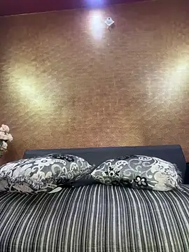 Iampriyaaa15 Live XXX-chat