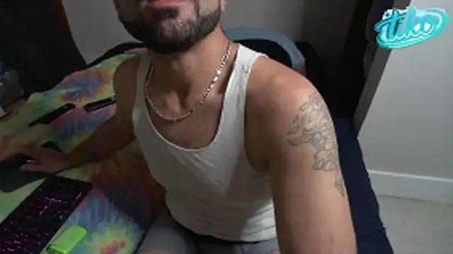 Zander823 Chat XXX in diretta