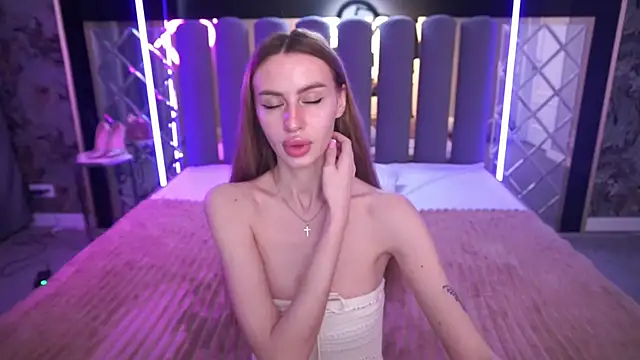 Chatroom XXX en direct de Snow_WhiteeeX