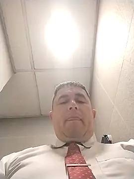 BigCristh79 élő XXX-chatje
