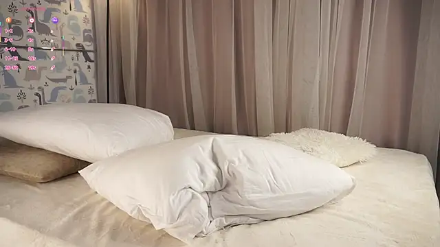 QueenieGitt's Live XXX Chat