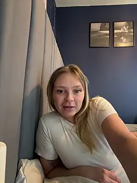 Sky25x Webcam show
