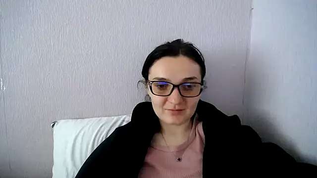 Shiny_gine élő XXX-chatje
