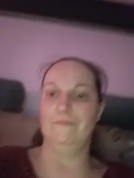BustyLadyAlma Webcamshow
