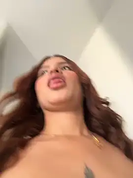 دردشة ViankaRose الجنسية المباشرة