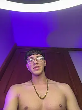 ArthurDavies- Chat XXX in diretta