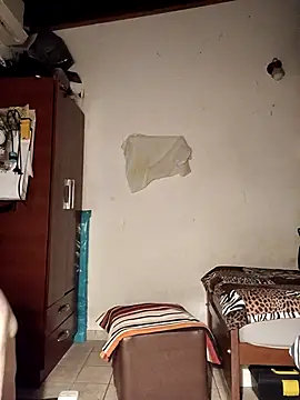 ellatinnoarg webkamerás műsora