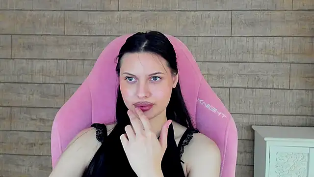 Czat XXX na żywo – AliceVersal