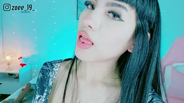 دردشة cuteezoe الجنسية المباشرة