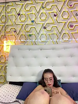 MelanyyJhonson15 – Live XXX-chat