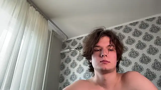 Show modela tomasdickpick na web-kameri