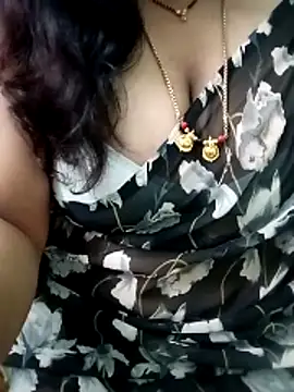 your-sameera Adlı Modelin Canlı XXX Sohbeti