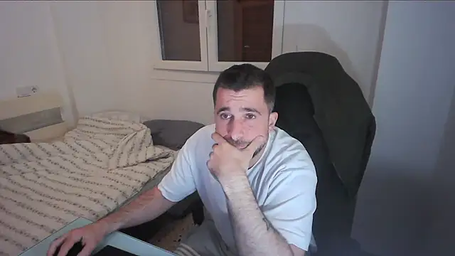 Chat XXX ao vivo de alex877x