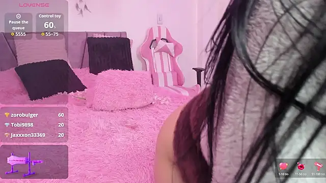 Chatroom XXX en direct de KylieLovee