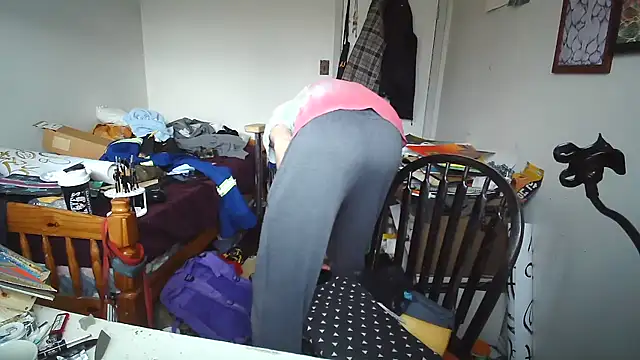 JohnnyMovesn Live XXX chat