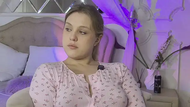 CaitlinSugar Live XXX Chat