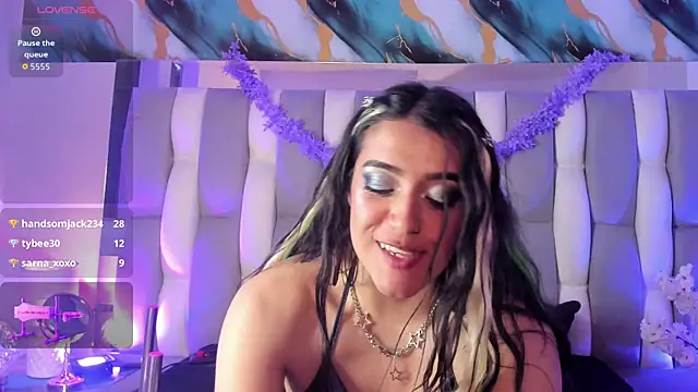Chat XXX en directo de IsaDiiaz