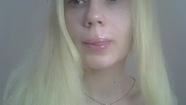 ViraVrema live XXX chat