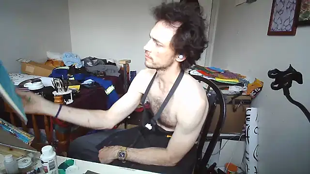 JohnnyMoves' Webcam Show