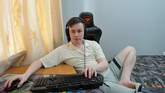 Show modela iliaskrislove na web-kameri