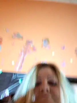 ducicsajsziii's Webcam Show