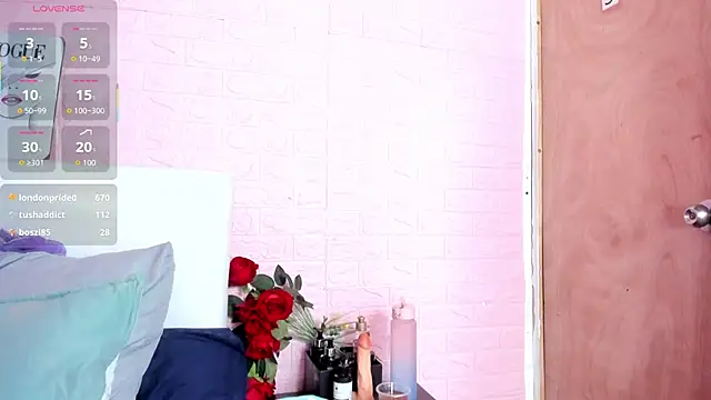 Celeste_Rox 现场XXX聊天