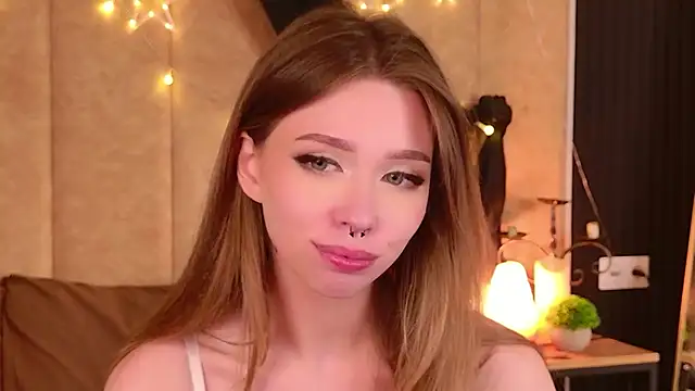 Sierra_Fane Chat XXX live