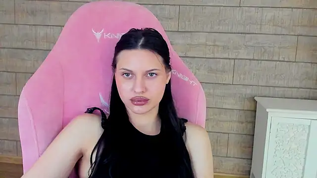 AliceVersal Chat XXX in diretta