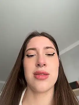 BOOMFOXY élő XXX-chatje