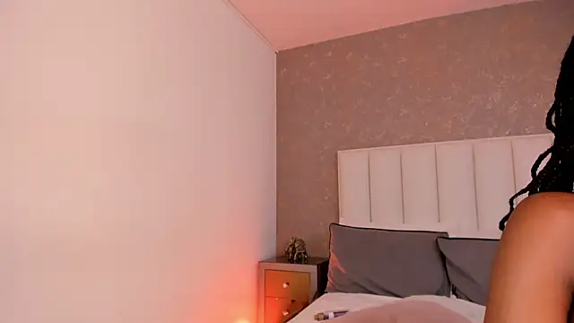 Chat +18 de AmyRider_ ao vivo