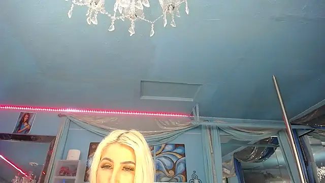 Chat XXX Live ADRIANNA_FOX