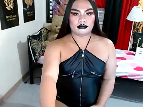Show de TSbrianaHugeCock na webcam