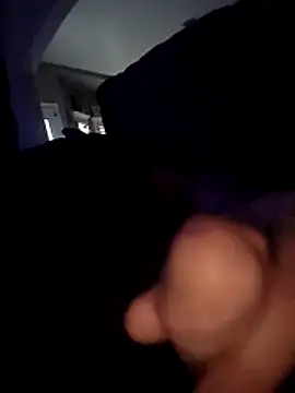 doncummseeme Show in webcam