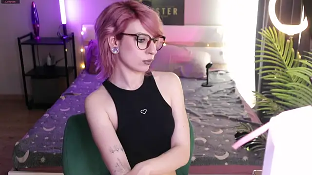_Moonlight_t's Live XXX Chat