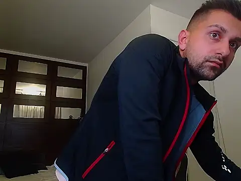 BryceReign Chat XXX live