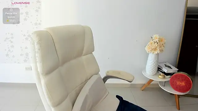 renata_t_ Adlı Modelin Canlı XXX Sohbeti