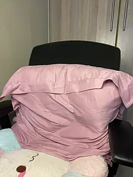 YellowHoneyDip Webcam-Show