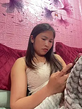 Mai4568's Live XXX Chat