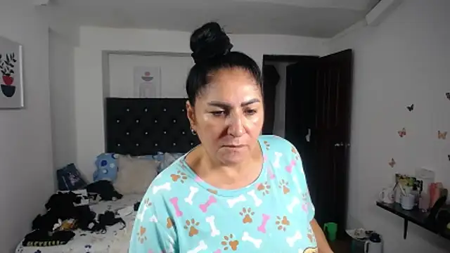 แชท XXX สดของ mature_bigboobs10