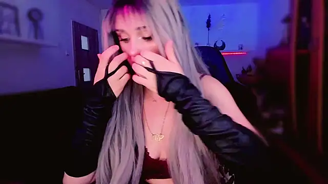 MistressJolie Chat XXX in diretta