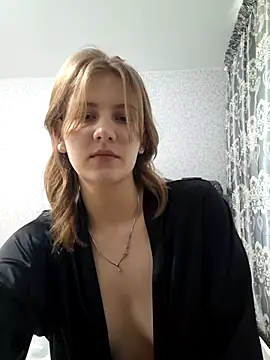 mooniekiss – Naživo XXX chat