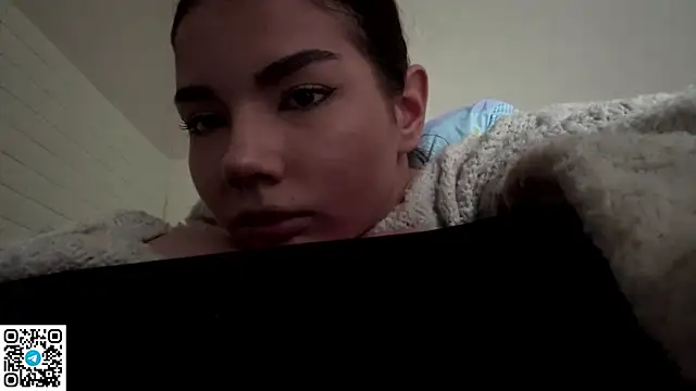 Živý XXX chat MarylnMonnier