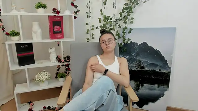 Chatroom XXX en direct de LetishaDungey