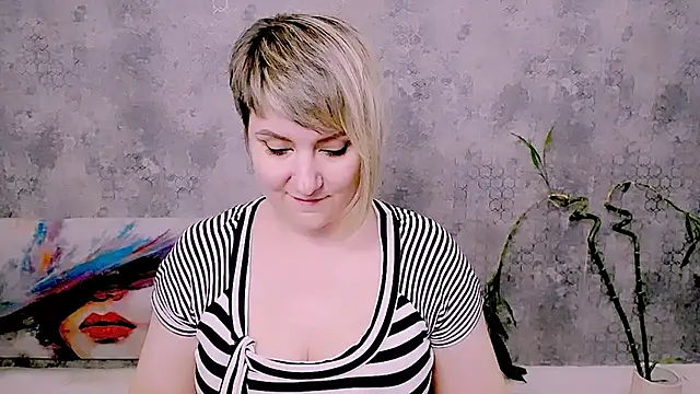 Živý XXX chat Djullia