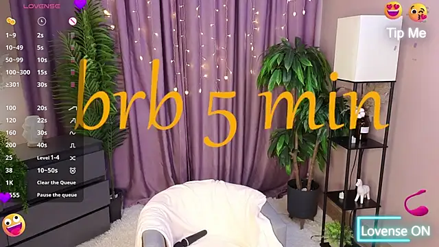 LolaKims Adlı Modelin Canlı XXX Sohbeti