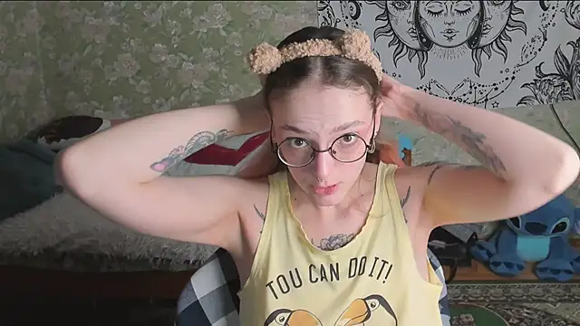 Chat +18 de Cutie_Adelia ao vivo
